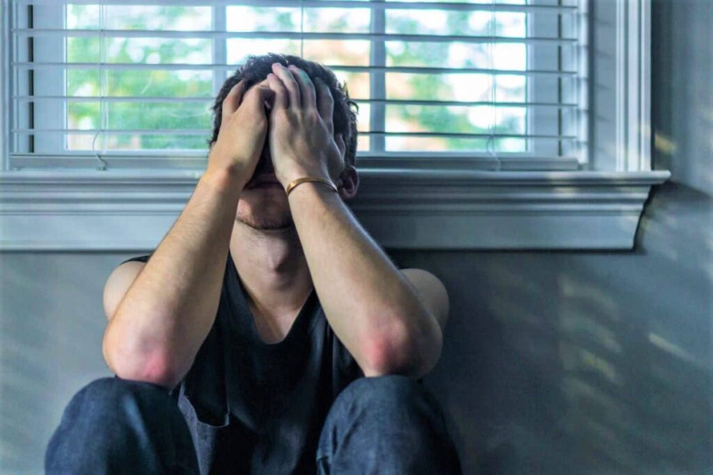 человеку плохо